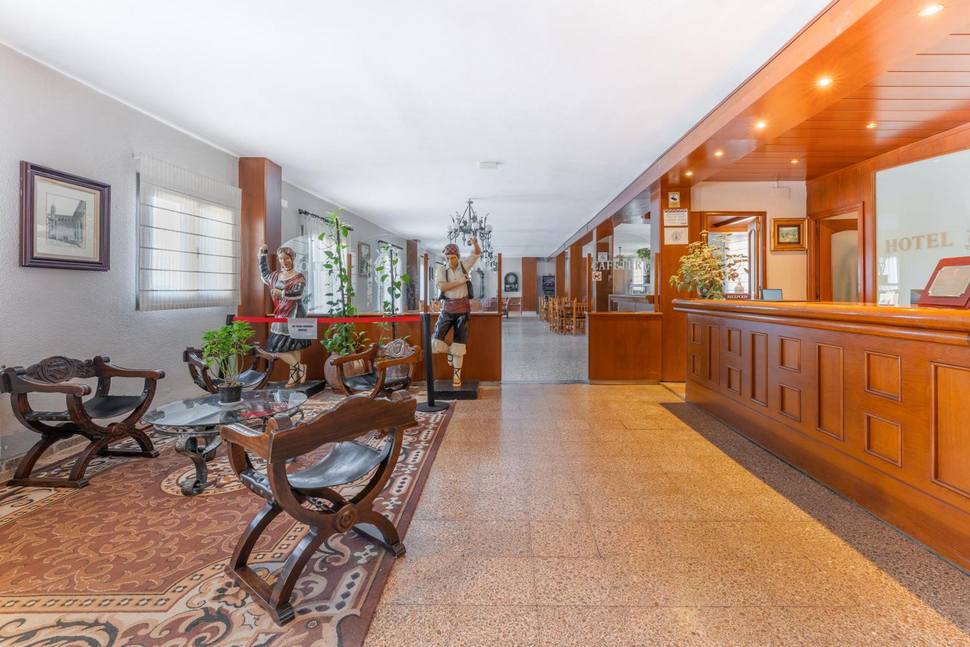 Hotel Mora Mora de Rubielos Zewnętrze zdjęcie